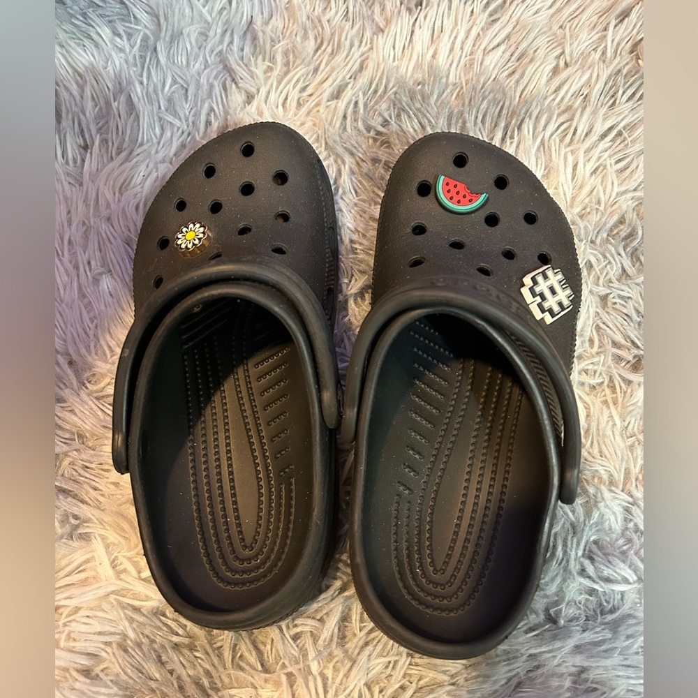 Crocs size7